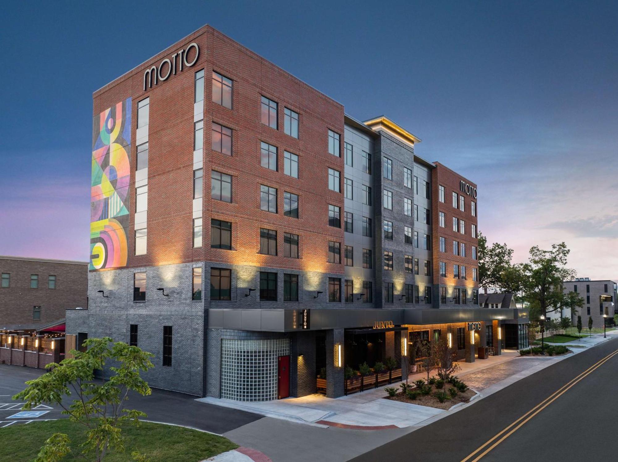 Motto By Hilton Bentonville Downtown Exterior photo